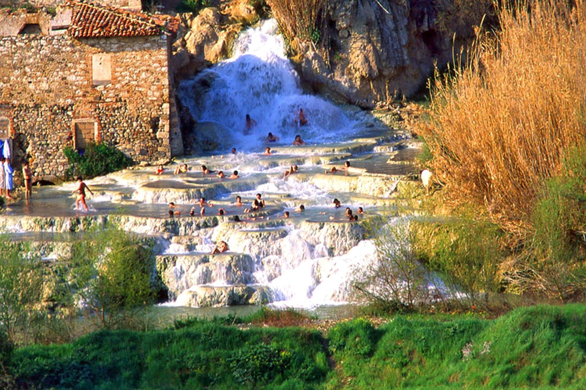 Hotel La Fonte Del Cerro Saturnia Exterior photo